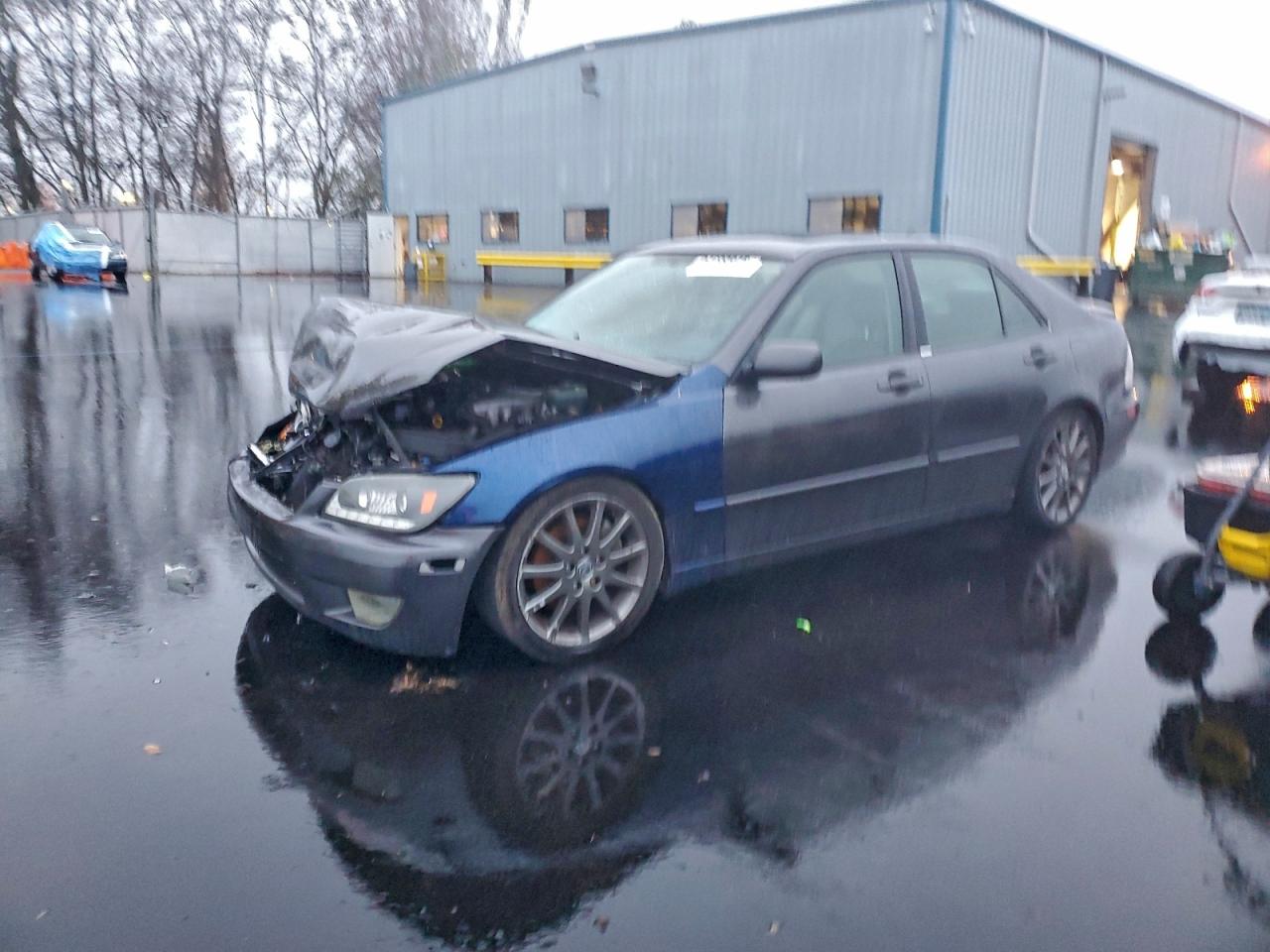 Lexus Is 300 Image 1