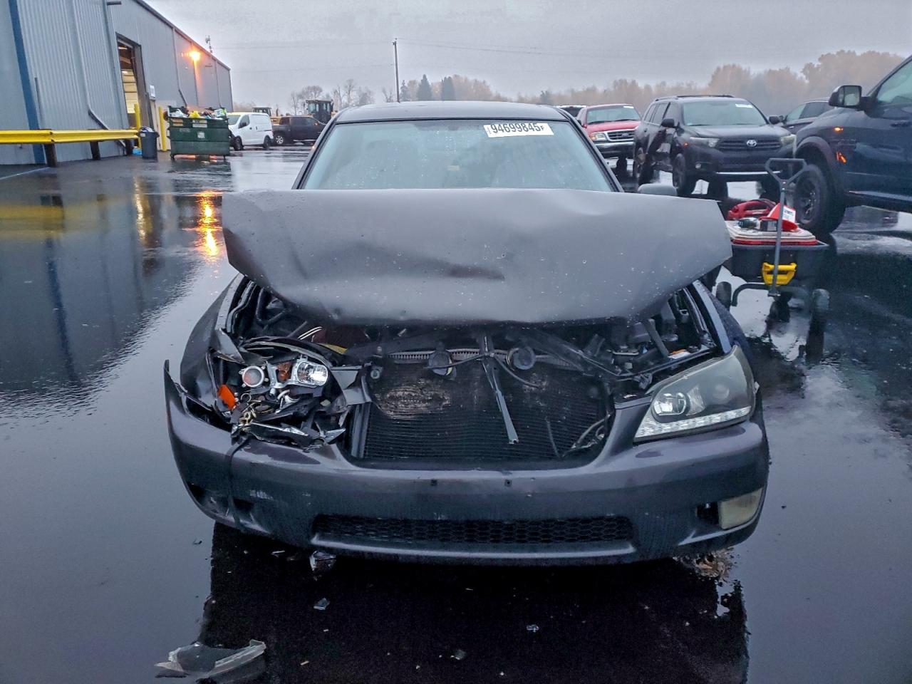 Lexus Is 300 Image 2