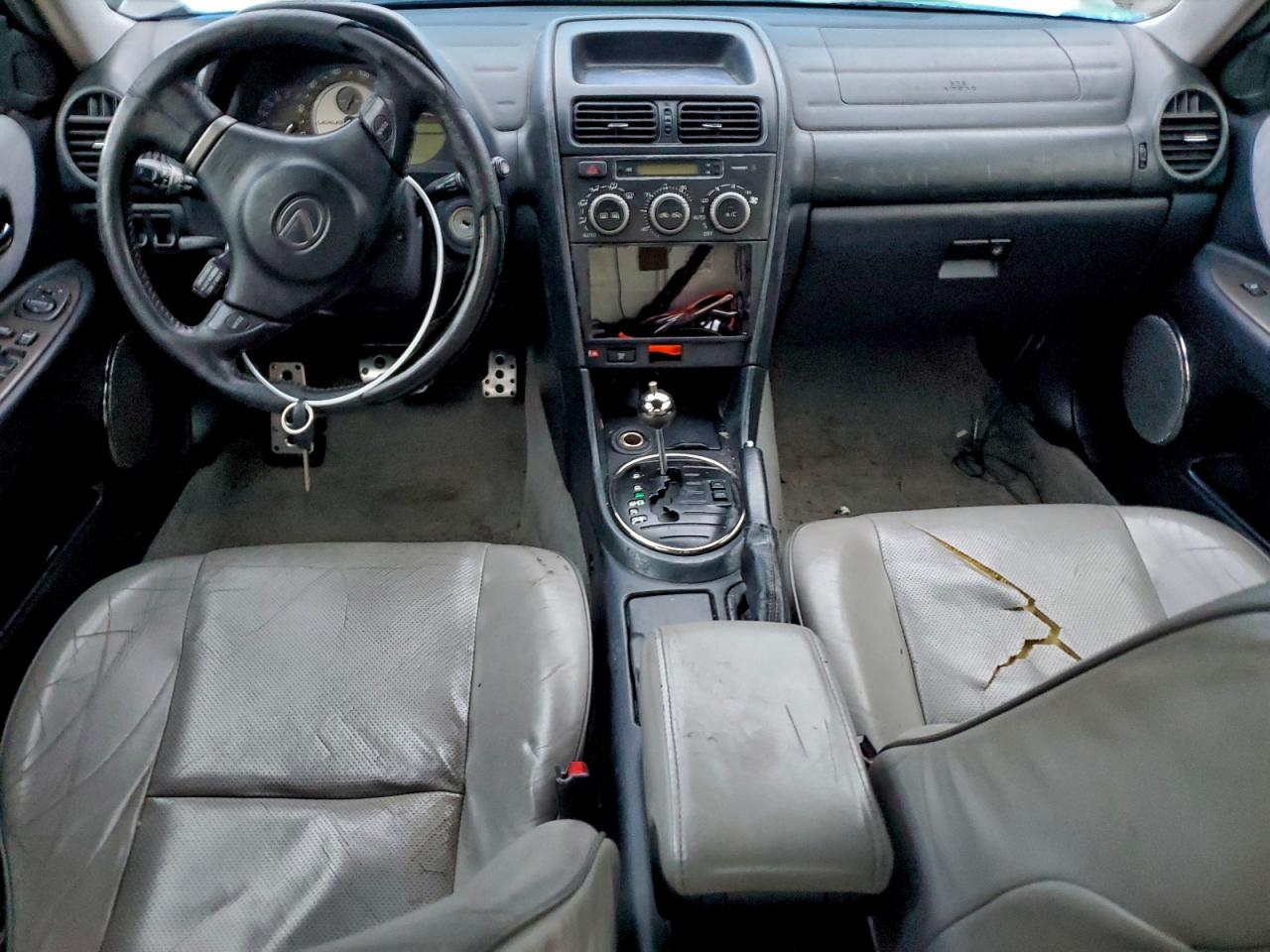 Lexus Is 300 Image 8