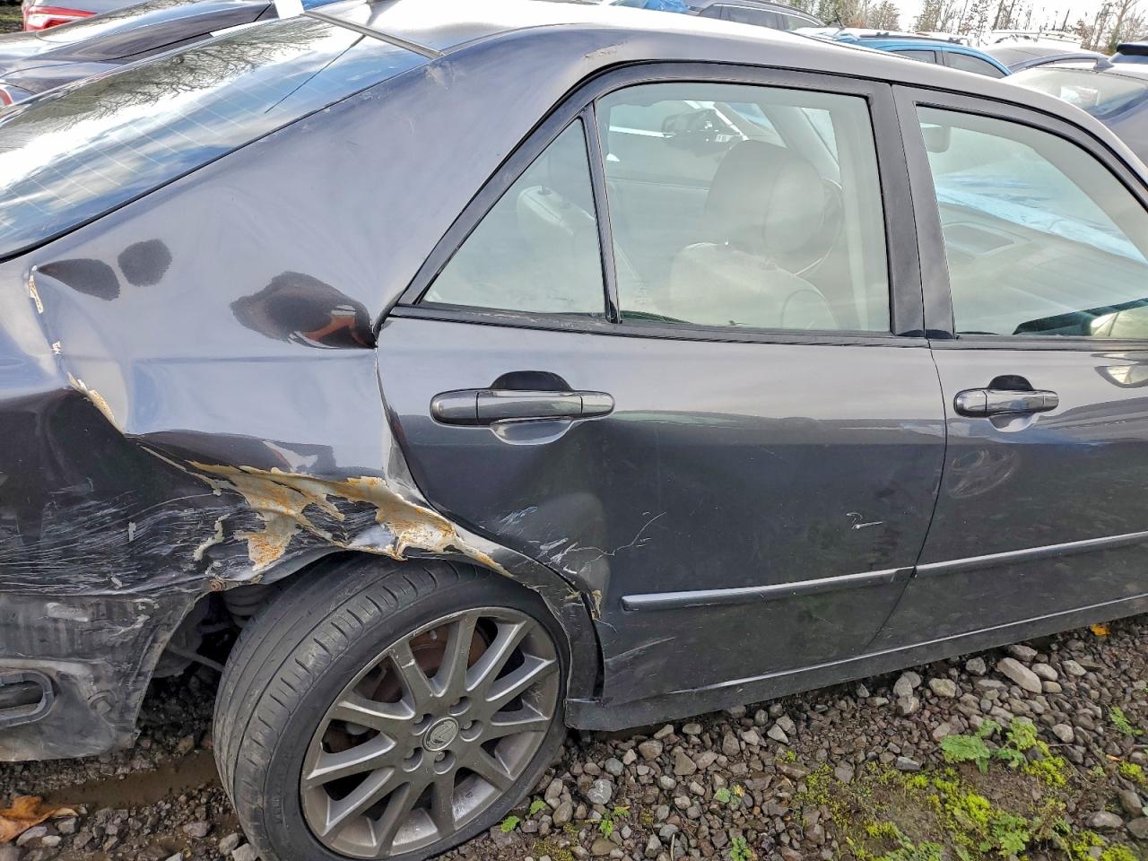 Lexus Is 300 Image 12