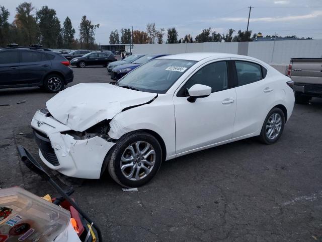  Salvage Toyota Yaris