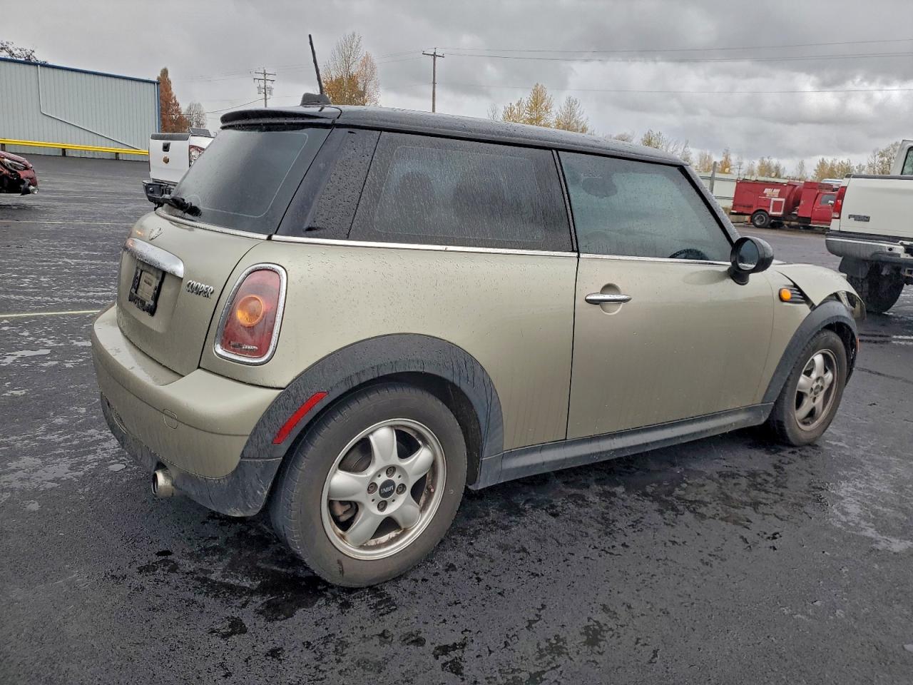 MINI Cooper Image 2