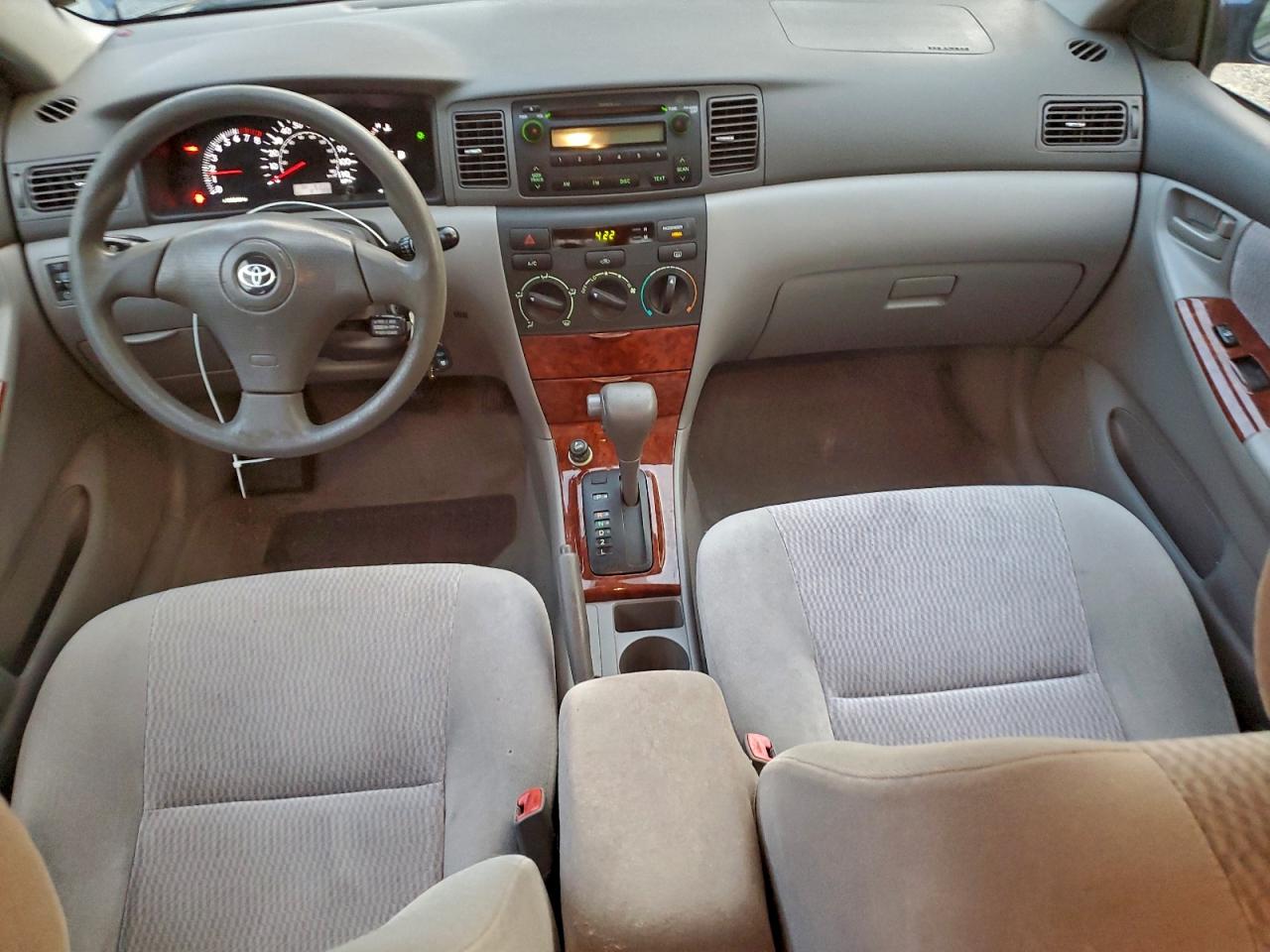 Toyota Corolla Ce Image 7