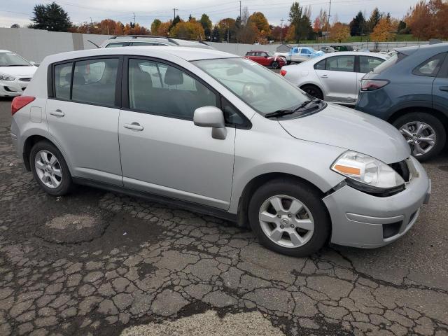 Nissan Versa S Image 2