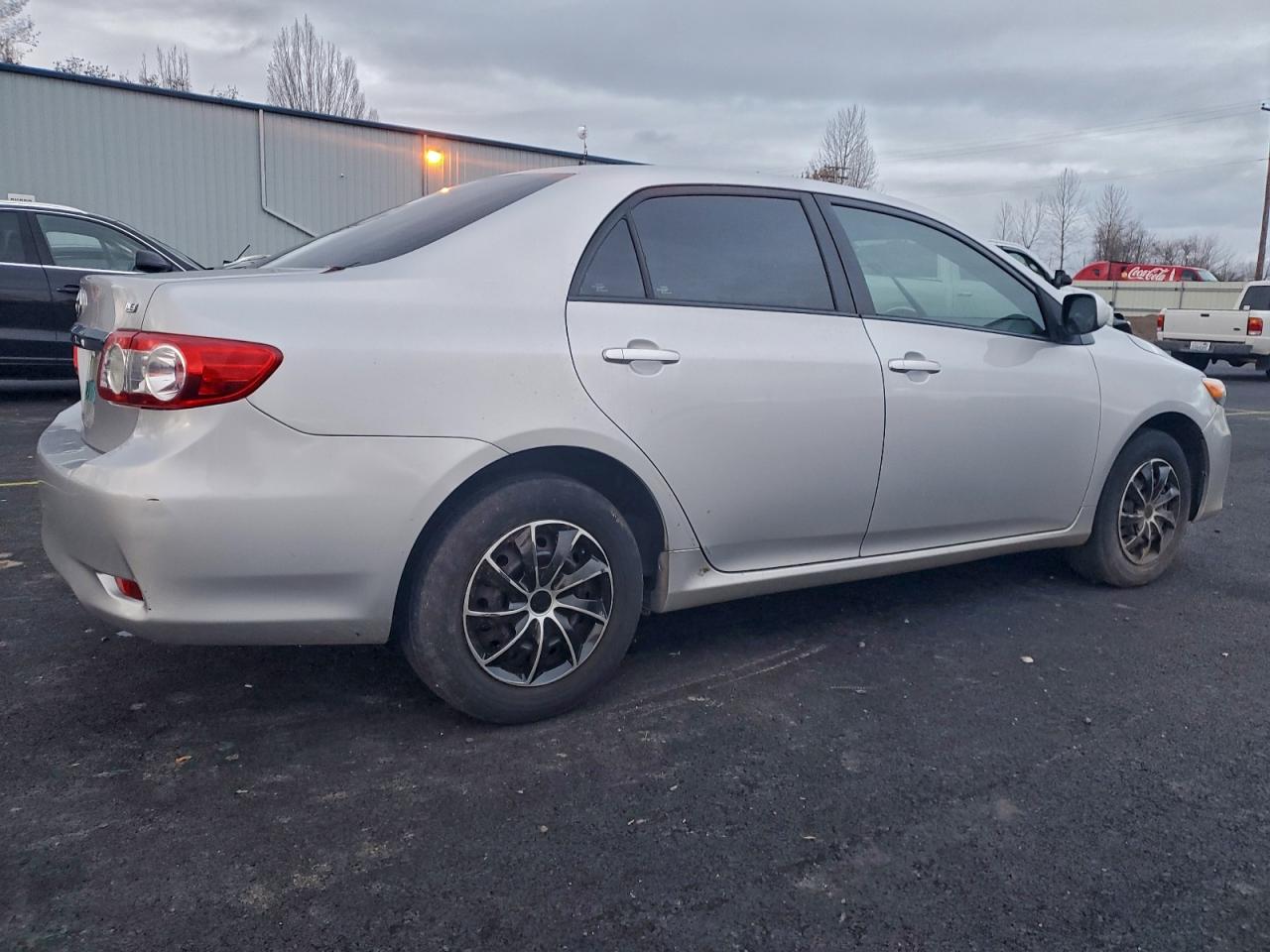 Toyota Corolla Base Image 4