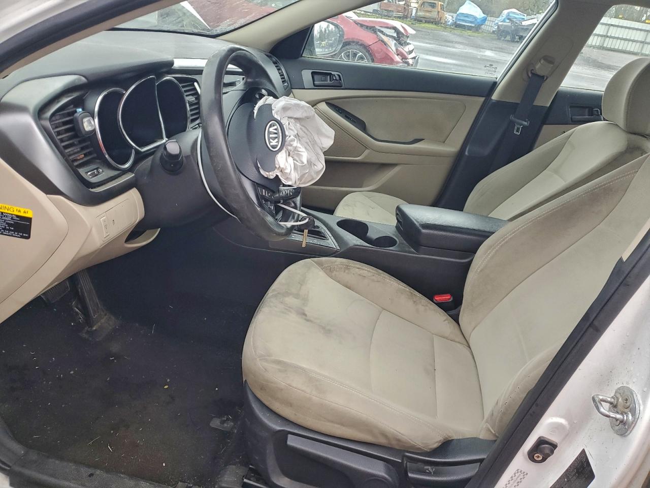 Kia Optima Lx Image 8