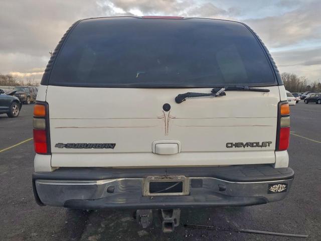 Chevrolet Suburban K1500 Image 13