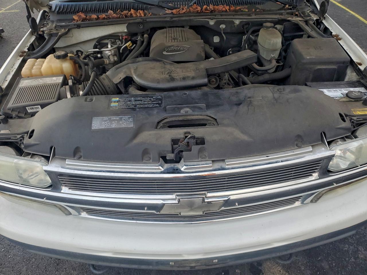 Chevrolet Suburban K1500 Image 4