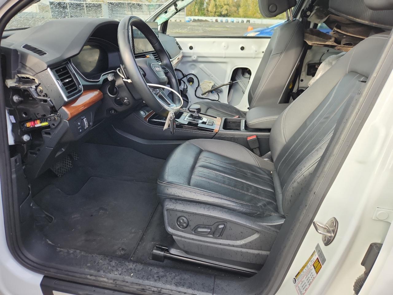 Audi Q5 Premium Plus 45 Image 9