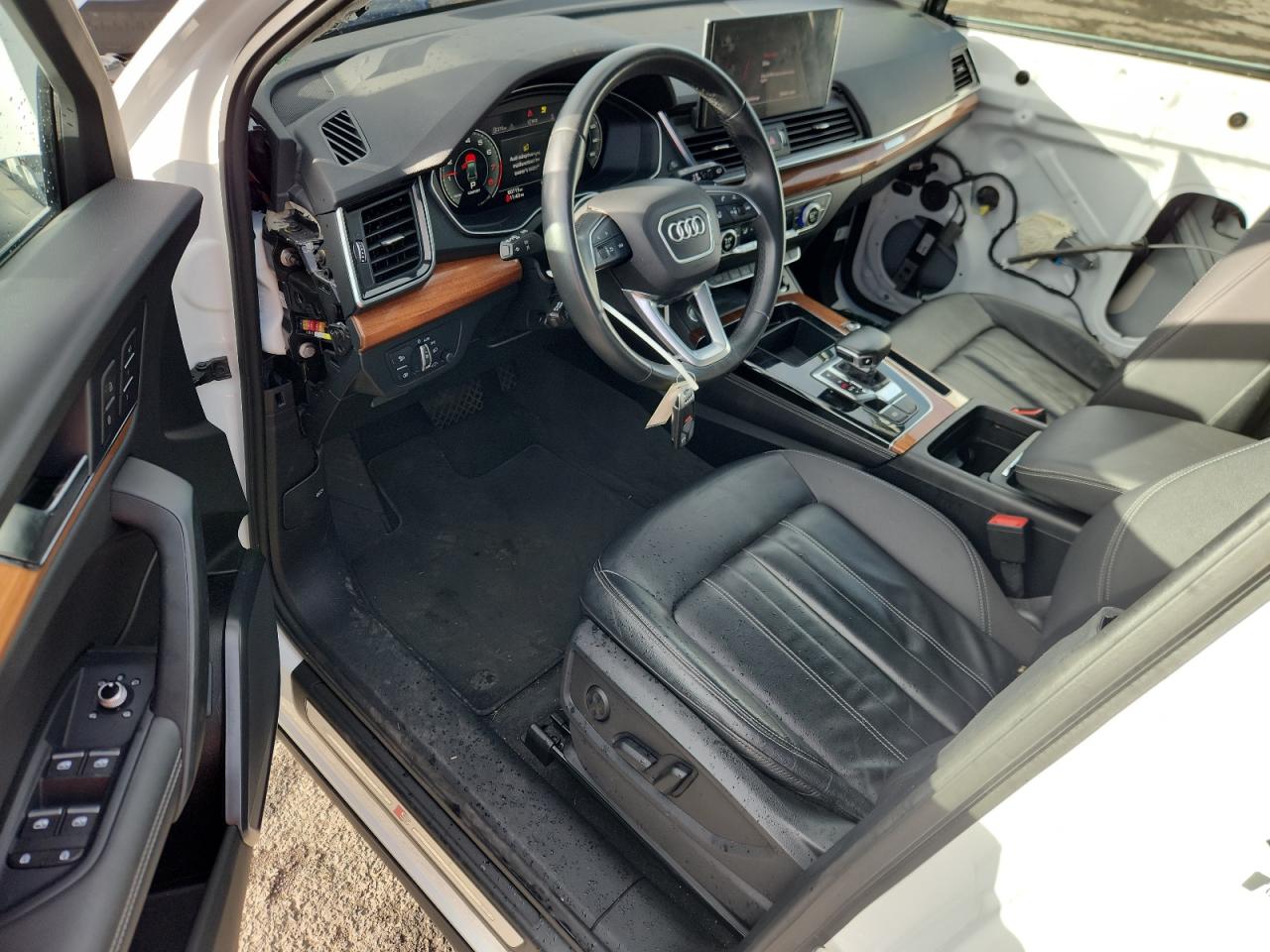 Audi Q5 Premium Plus 45 Image 8