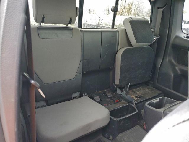 Toyota Tacoma Access Cab Image 9