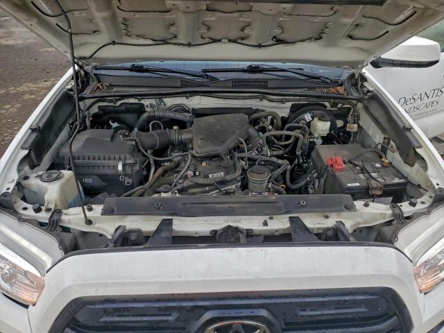 Toyota Tacoma Access Cab Image 5