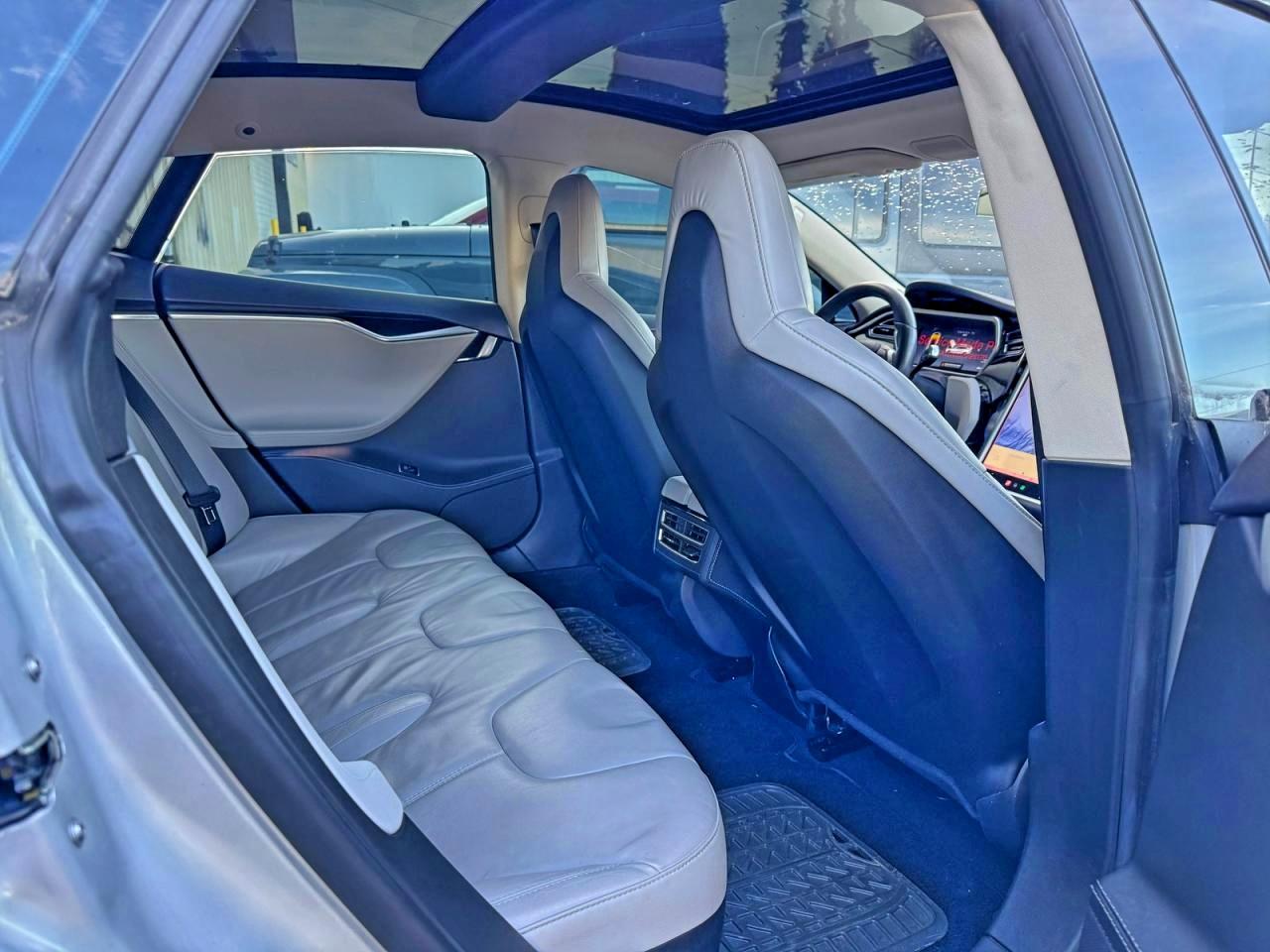 Tesla Model S Image 3