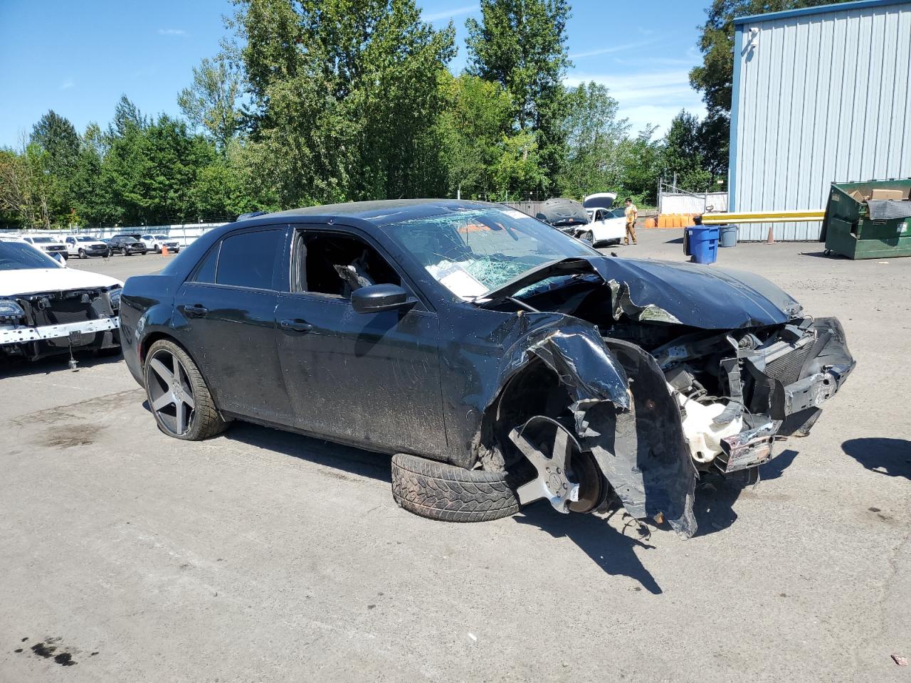 Chrysler 300 S Image 11