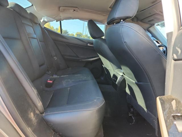Lexus Is 300 Image 12