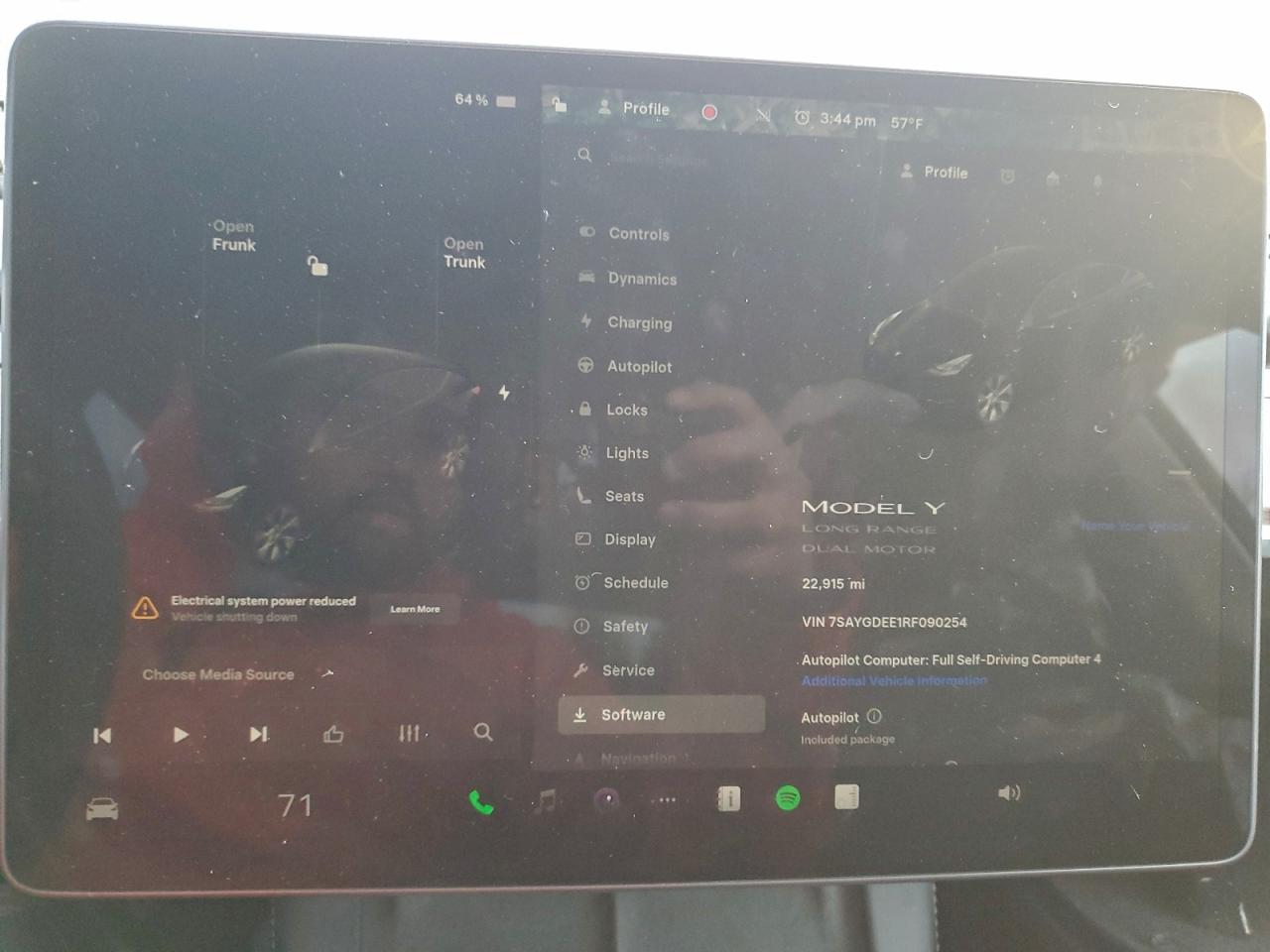 Tesla Model Y Image 7