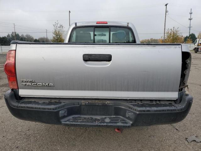 Toyota Tacoma Image 12