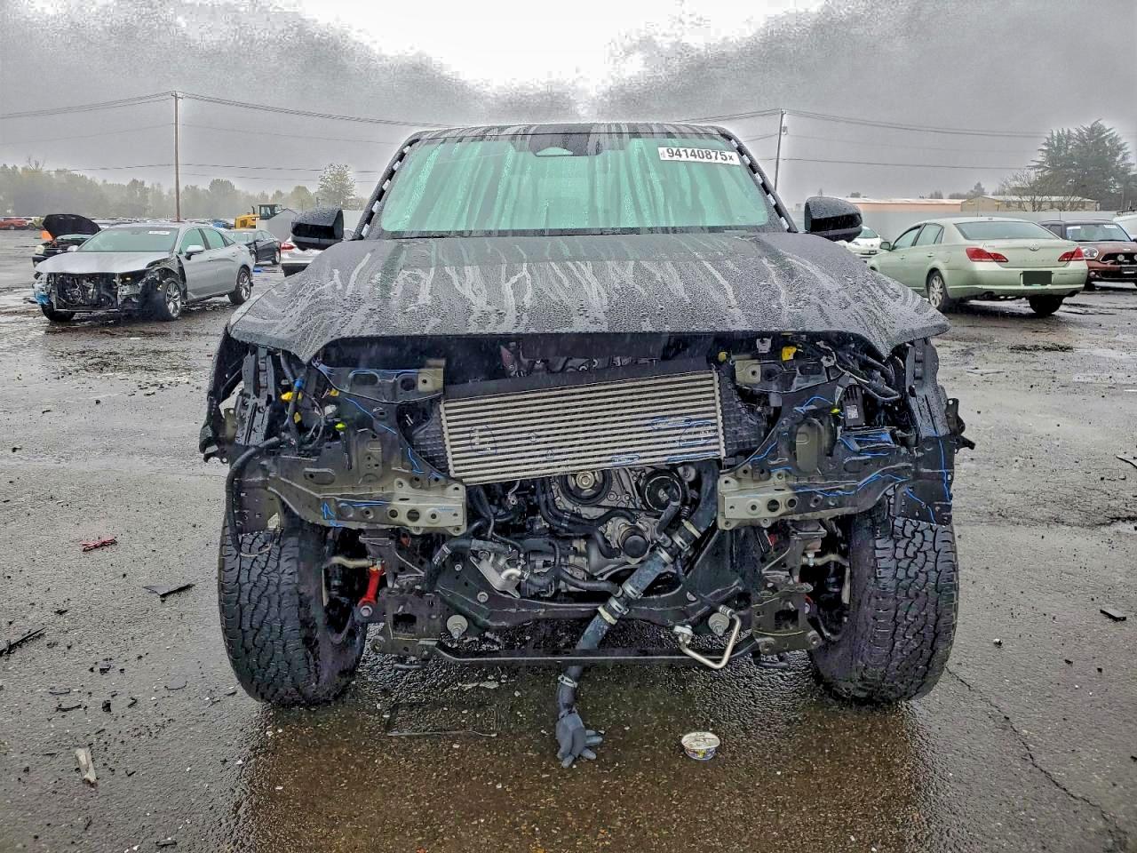 Toyota Tacoma Double Cab Image 5
