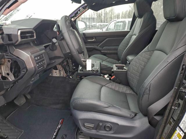 Toyota Tacoma Double Cab Image 8