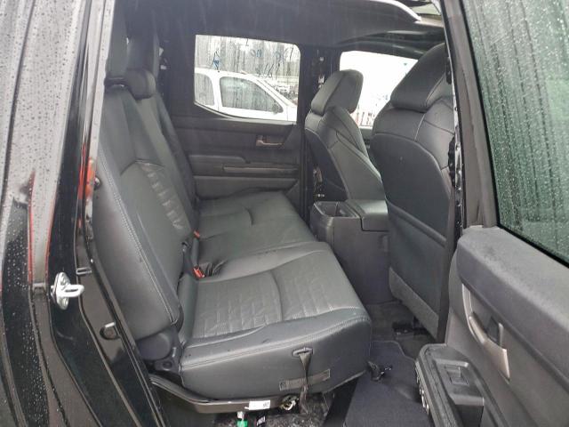 Toyota Tacoma Double Cab Image 7