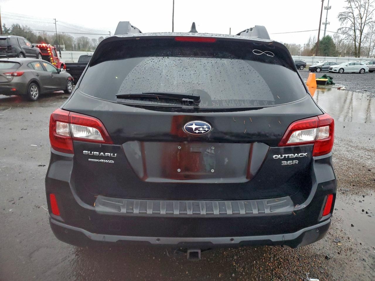 Subaru Outback 3.6r Limited Image 4