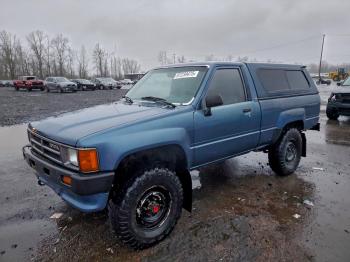  Salvage Toyota Pickup