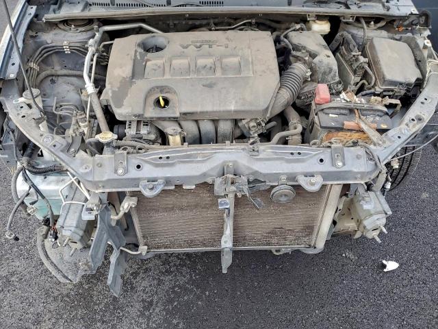 Toyota Corolla L Image 10