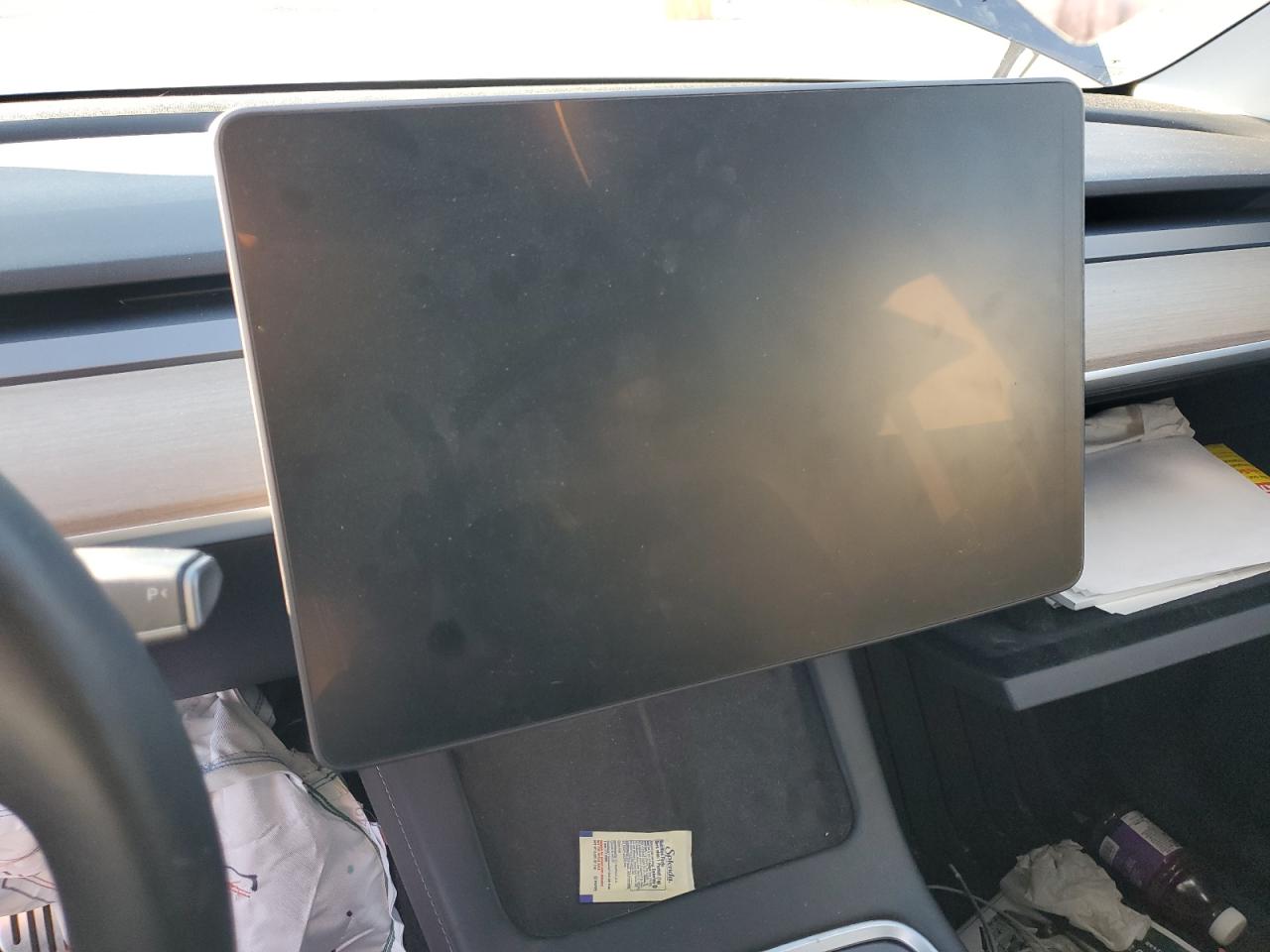 Tesla Model Y Image 9