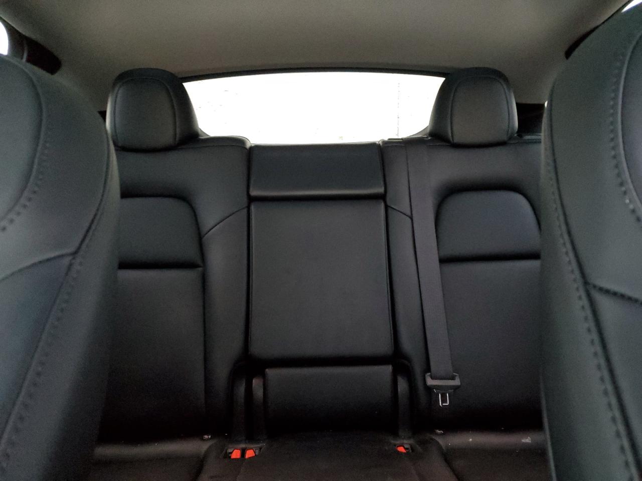 Tesla Model Y Image 6