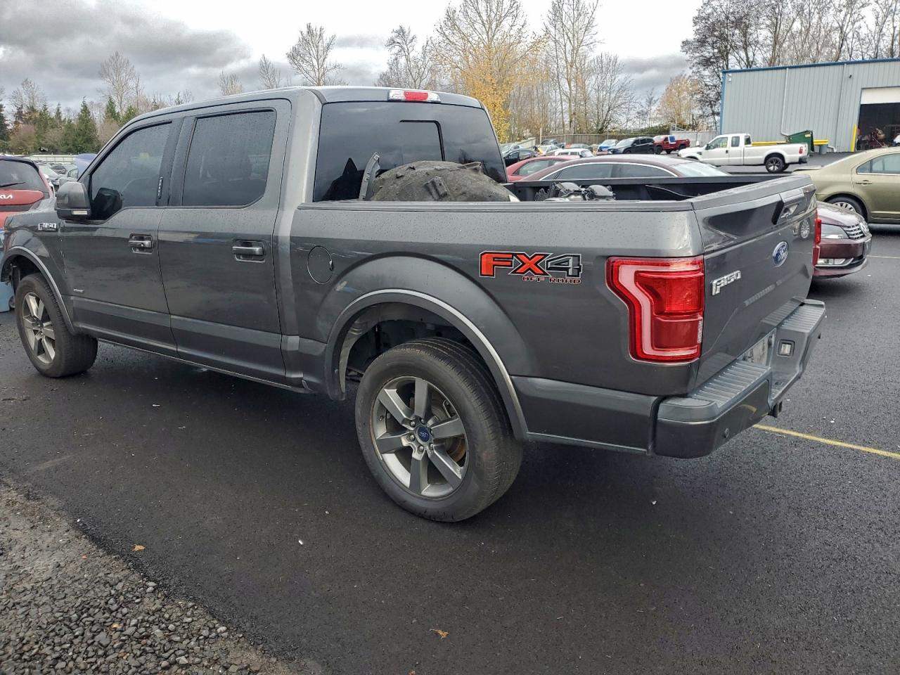 Ford F-150 Supercrew Image 11
