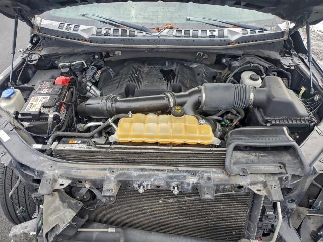 Ford F-150 Supercrew Image 13