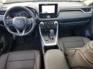 Toyota RAV4 Xle Image 13