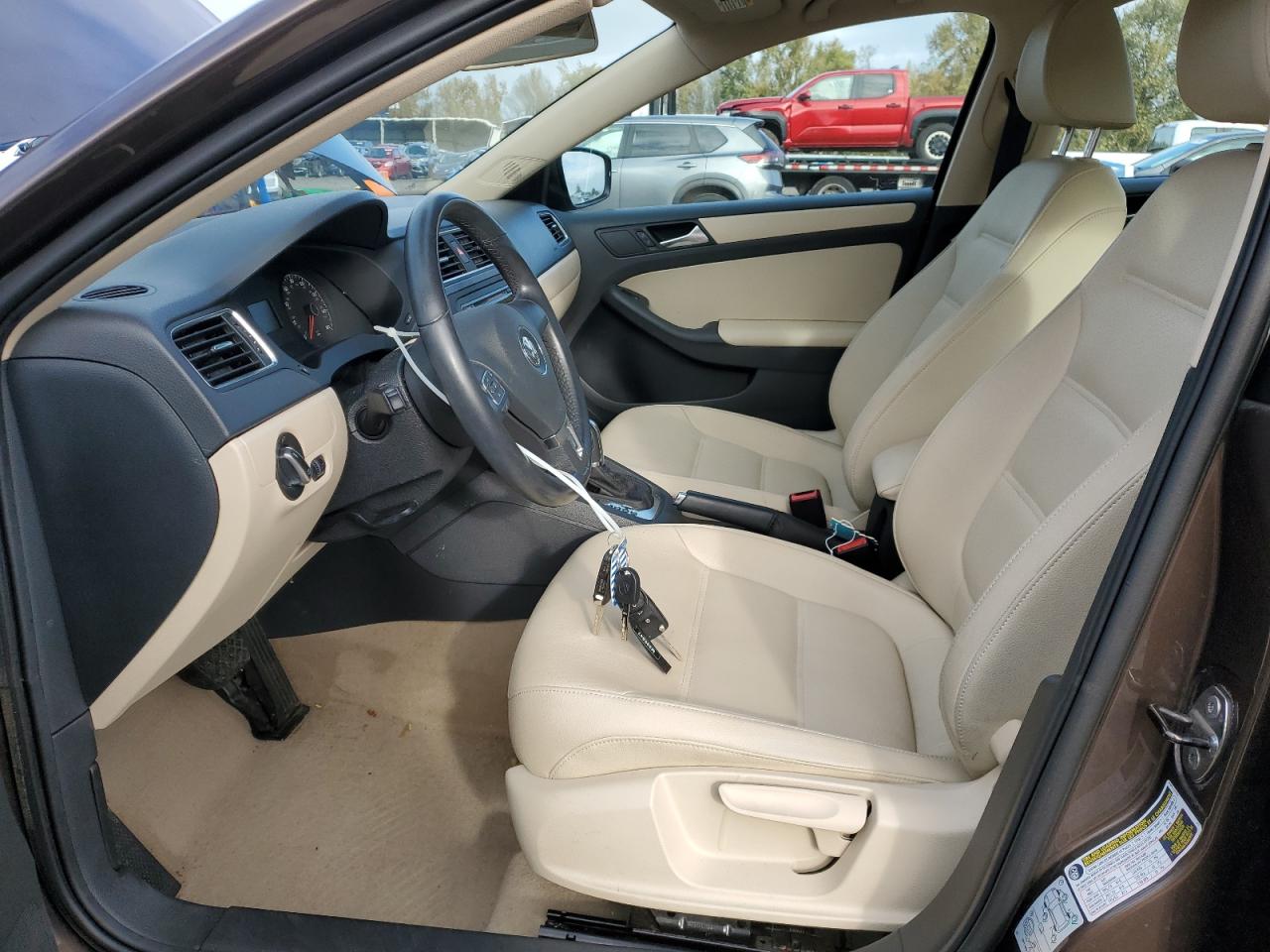 Volkswagen Jetta Se Image 7