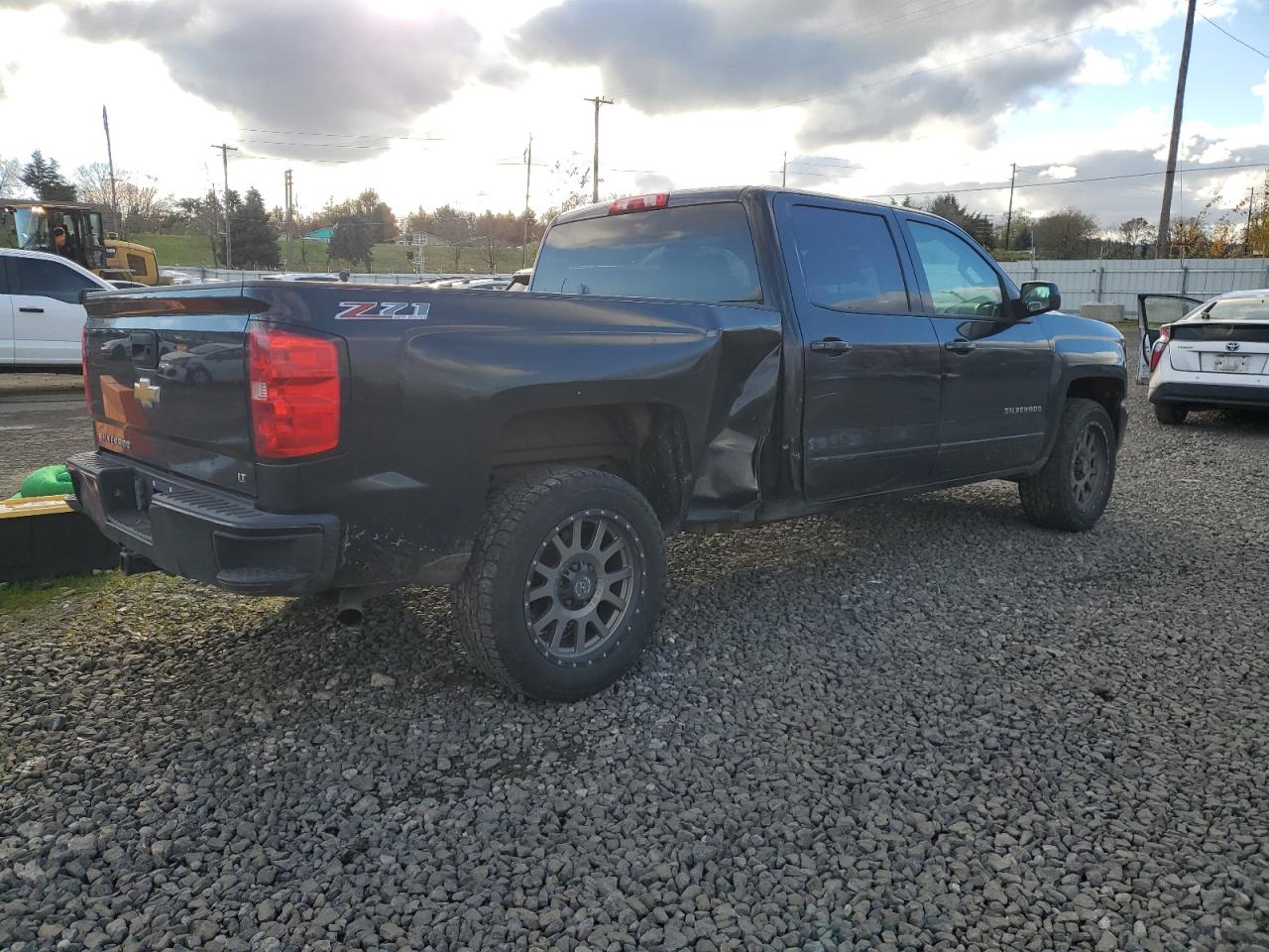 Chevrolet Silverado K1500 Lt Image 2