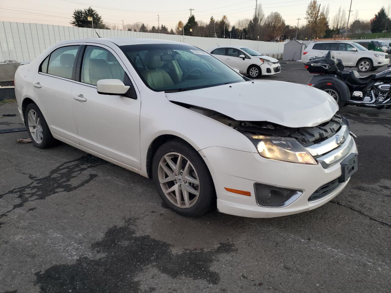 Ford Fusion Sel Image 3