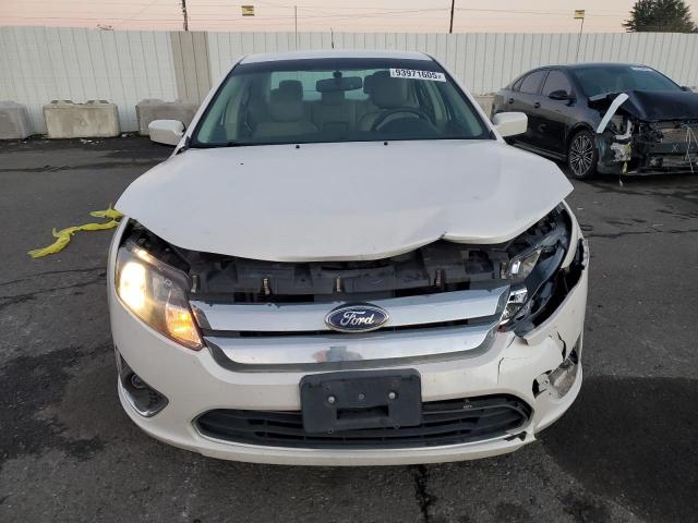 Ford Fusion Sel Image 2