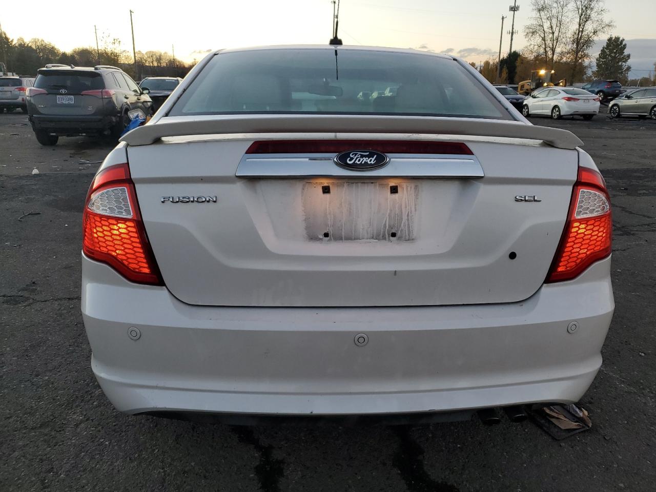 Ford Fusion Sel Image 5
