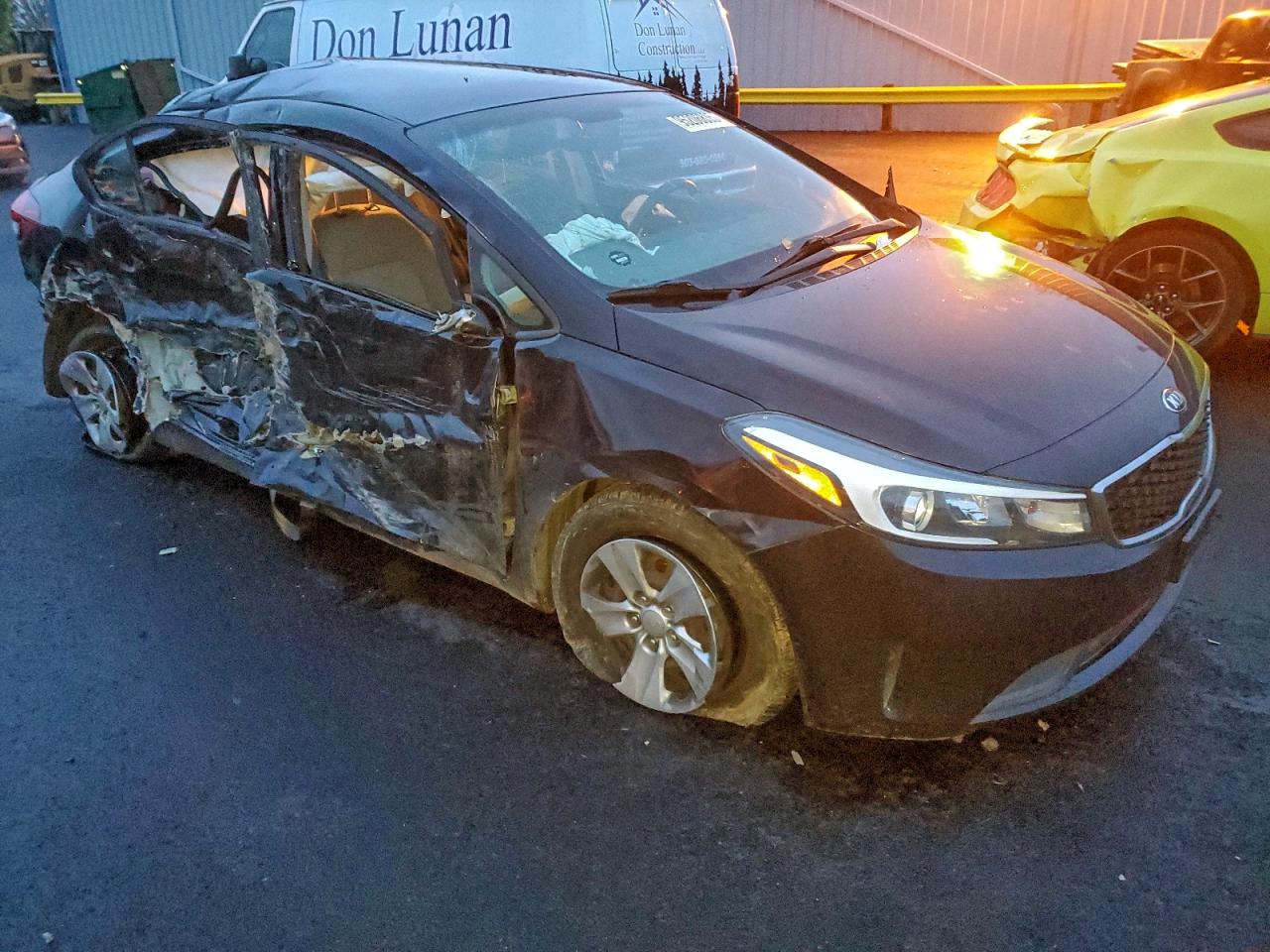 Kia Forte Lx Image 12