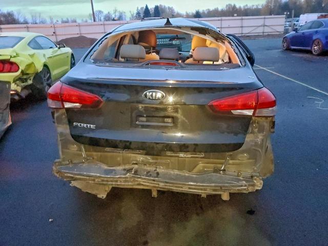 Kia Forte Lx Image 4