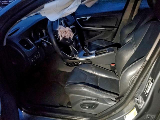 Volvo S60 Dynamic Image 11