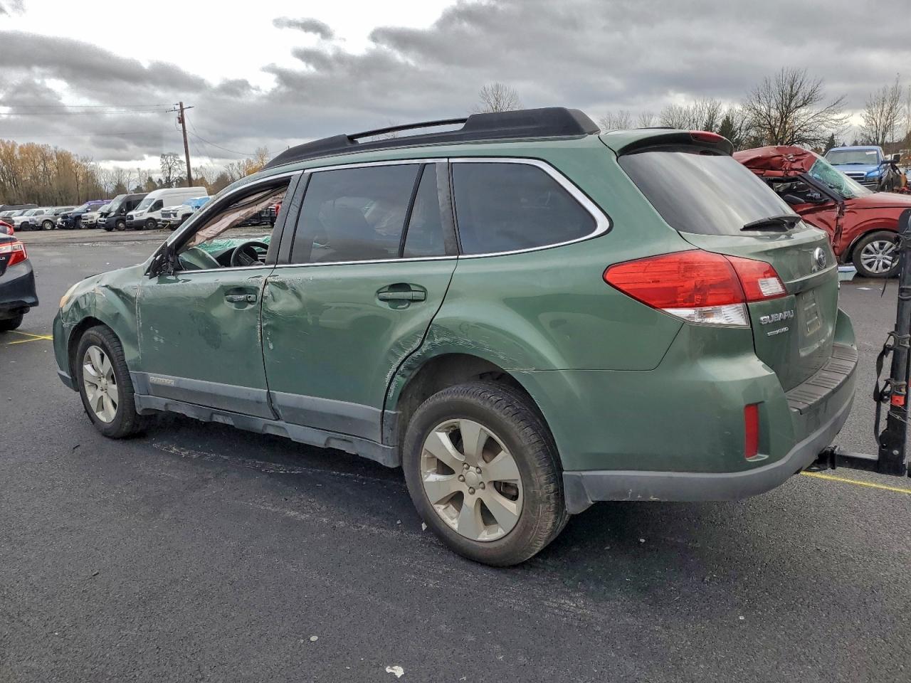 Subaru Outback 2.5i Premium Image 14