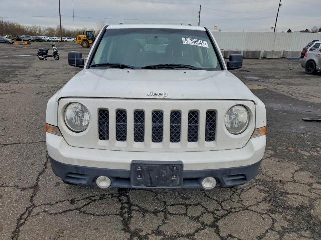 Jeep Patriot Sport Image 2