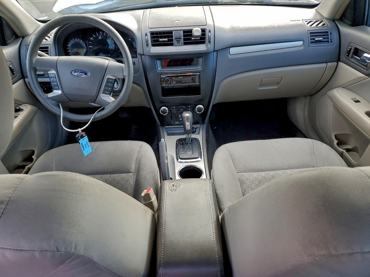 Ford Fusion Se Image 4