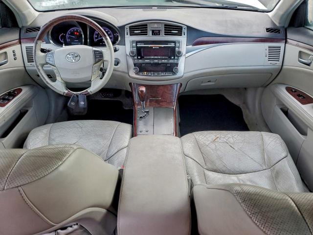 Toyota Avalon Base Image 7