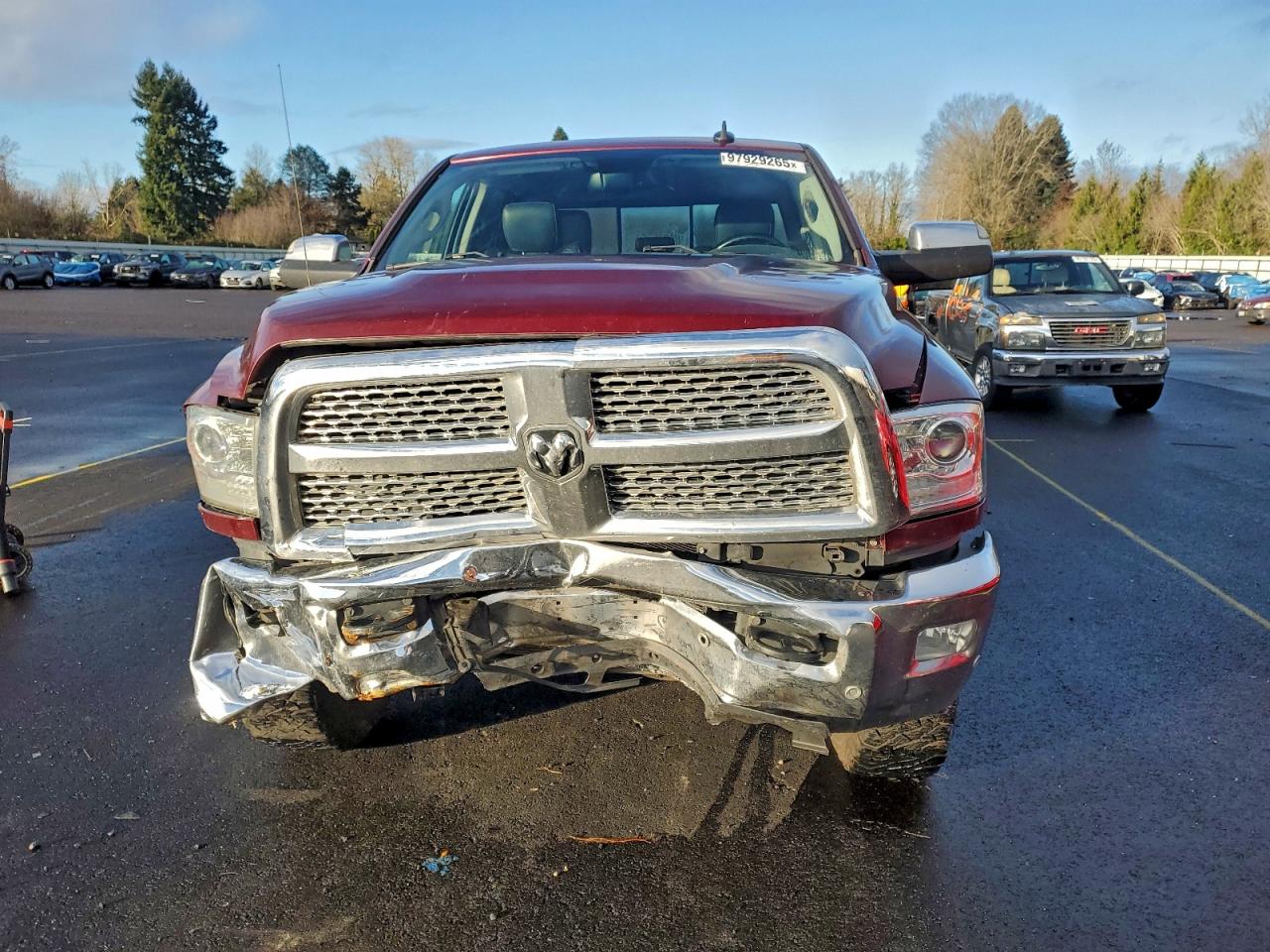 Ram 3500 Laramie Image 8