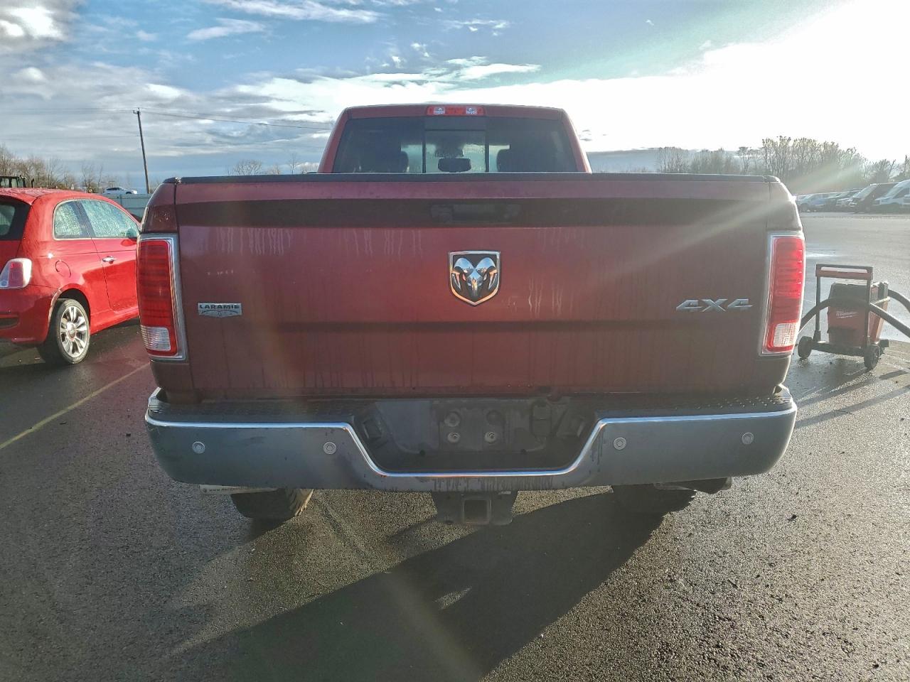 Ram 3500 Laramie Image 6