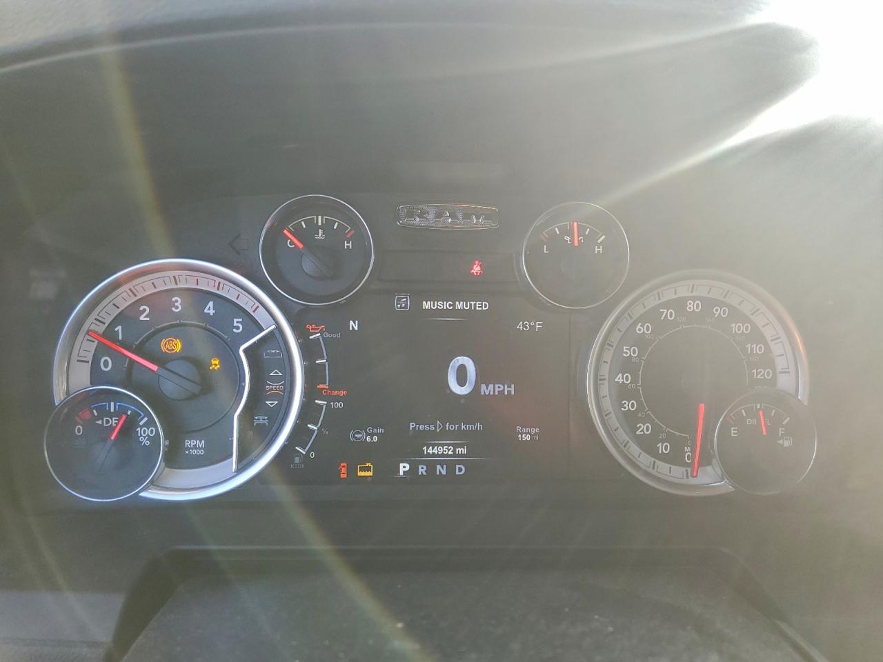 Ram 3500 Laramie Image 9