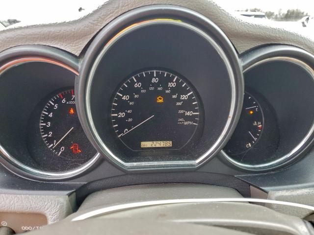 Lexus RX 330 Image 8