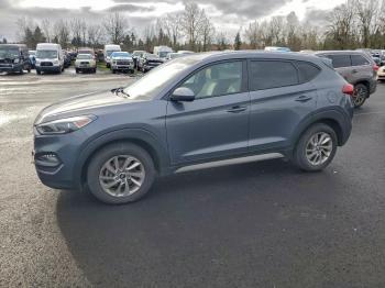  Salvage Hyundai TUCSON