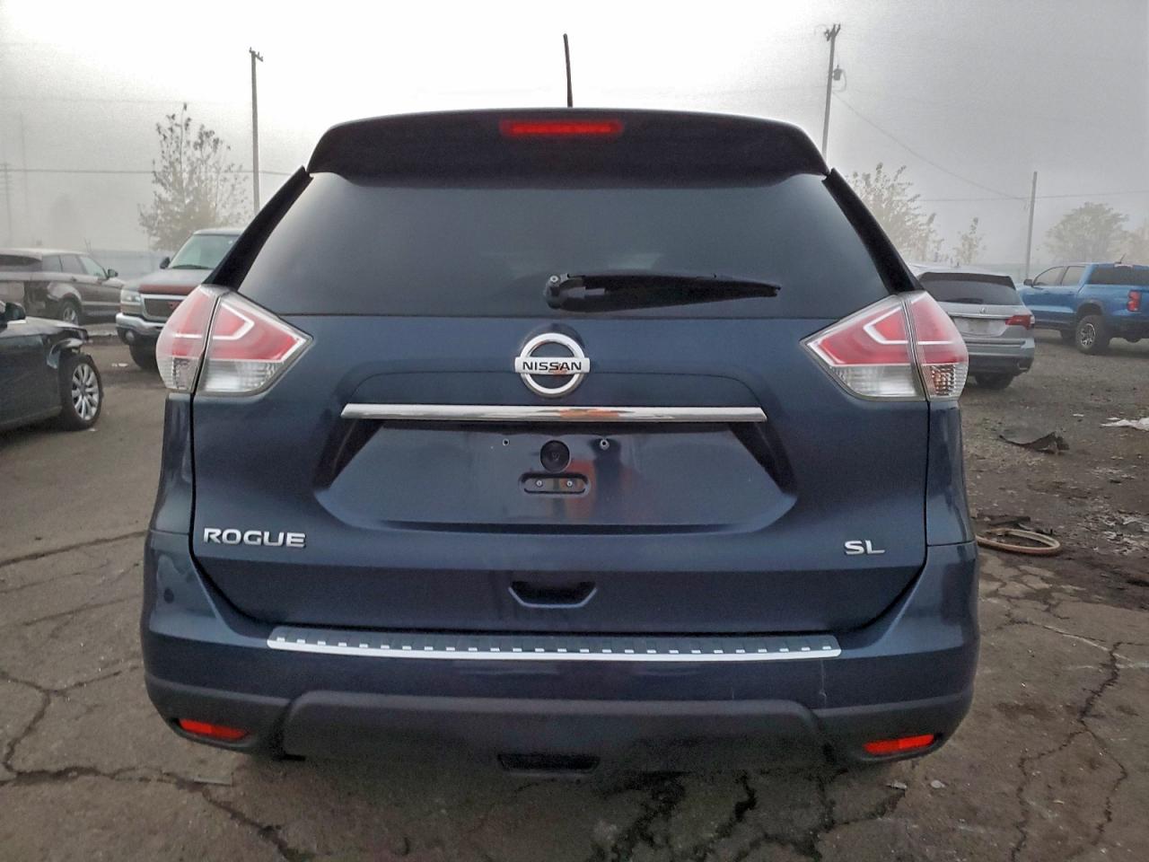 Nissan Rogue S Image 6